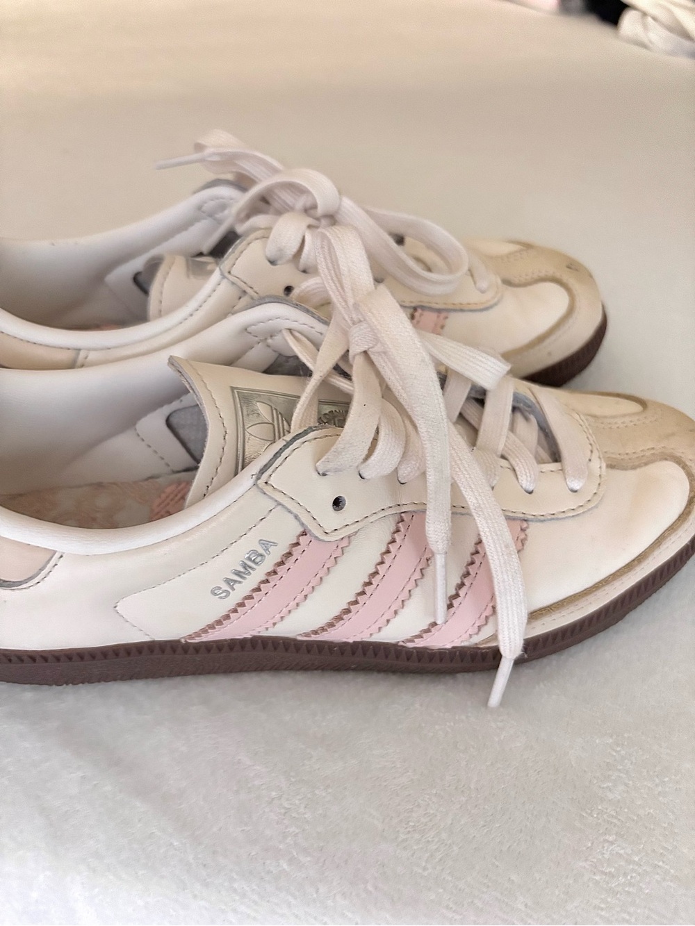 Adidas Originals Samba OG Sneakers in White and Light Pink - Picture 10 of 16